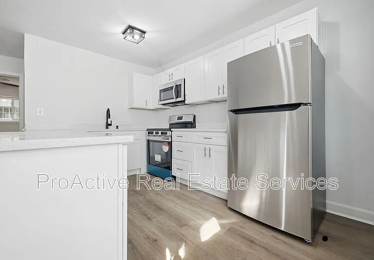 2065 E Ocean View Ave — Photo 6