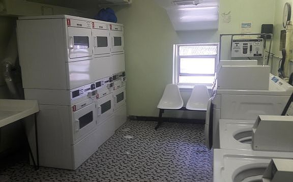 5th image of 16215 Highland Ave APT 5P
