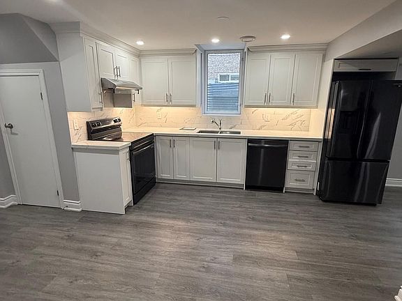 2nd image of 117 Sleepy Hollow Pl #Basement