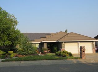 461 Teakwood Dr, Redding, CA 96003