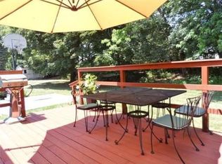 17 Leonard Rd, Sharon, MA 02067