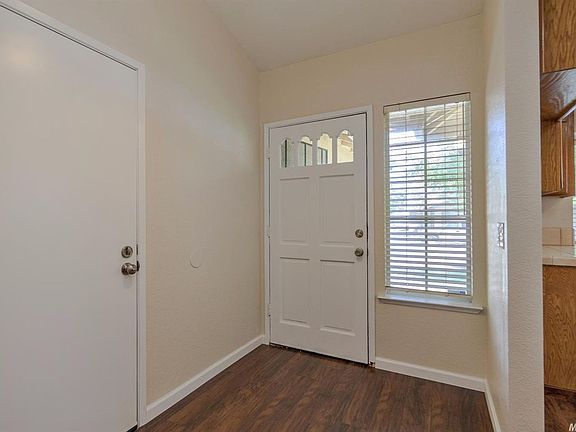 5th image of 7962 Caymus Dr