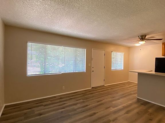 3rd image of 1116 Bennett Ave APT 5