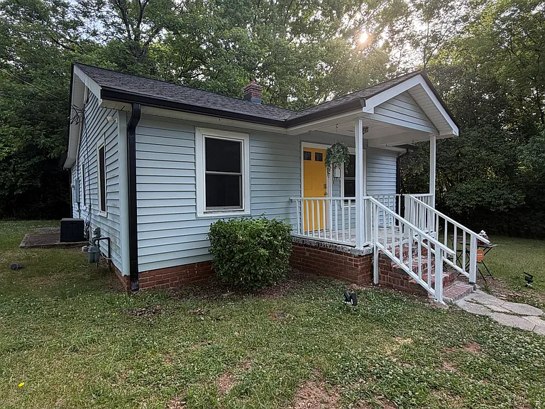 819 Chestnut St — Photo 1