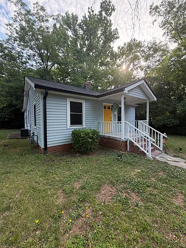819 Chestnut St Photo 1