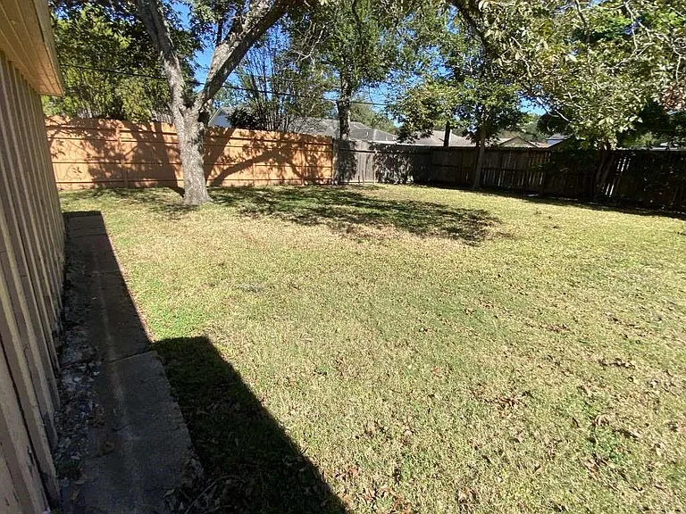5566 Beechnut St — Photo 12