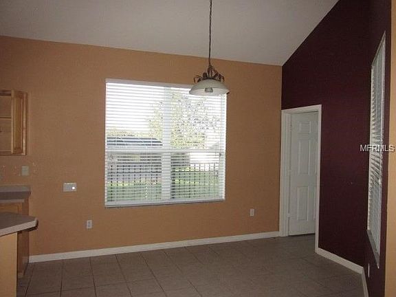 4th image of 2695 Manesty Ln