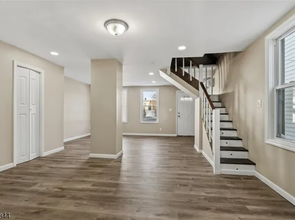11 Tichenor Ter, Irvington Twp., NJ 07111