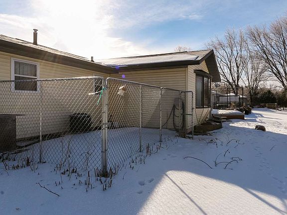 5th image of 612 N Anton Ave