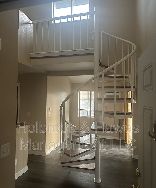 1st image of 4501 Boardwalk Dr Unit B15