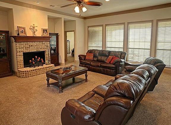 4th image of 2877 W Alamosa Dr