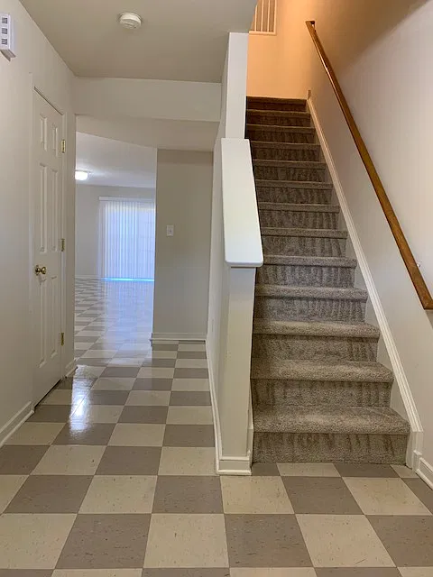 3 bed, 2.5 bath, 1520 sqft, $1,800 — Photo 4