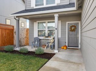 3656 Ford Dr, Medford, OR 97504