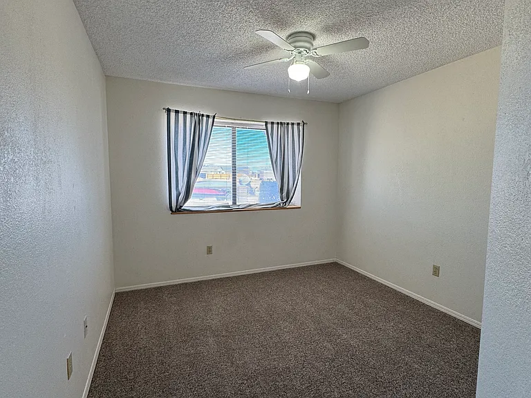 9224 Greenwood Ave — Photo 14