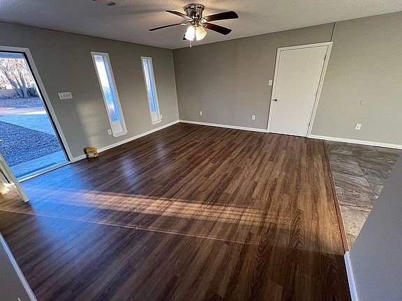 5th image of 803 N Frankfort Ave