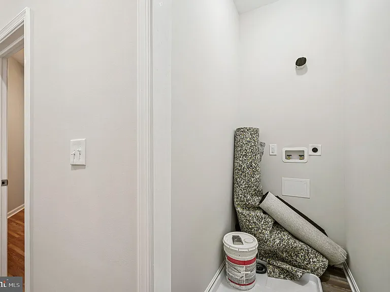 750 Reservoir St #A — Photo 15