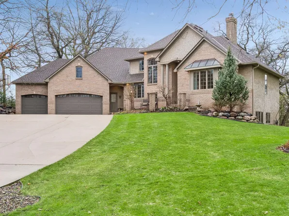 17854 Lanesboro Ct, Lakeville, MN 55044