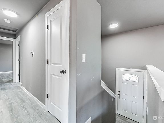 3rd image of 8806 Quinault Drive NE