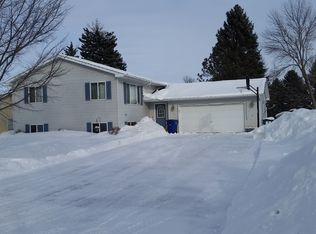 702 Astrachan Ave, Volga, SD 57071
