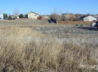 658 S Greenway Ave, Pueblo West, CO 81007