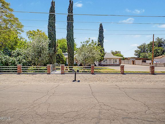 2nd image of 4015 W TOPEKA Drive
