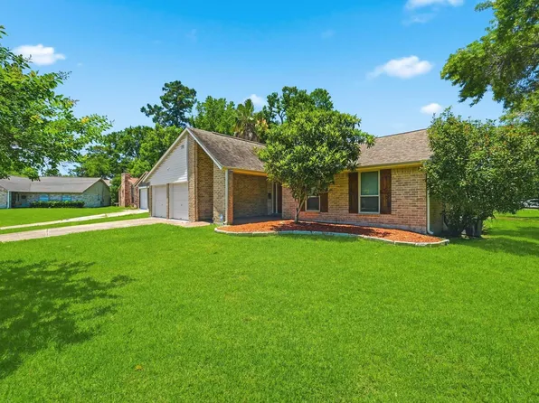 17511 Favor Bend Ct, Humble, TX 77396