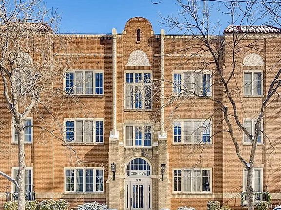 3rd image of 1050 Washington St APT 1A