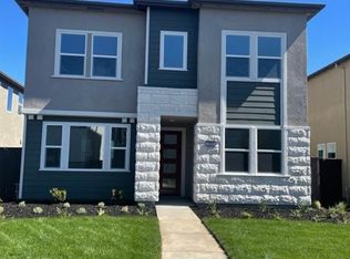 2901 Sage Tree Walk, Sacramento, CA 95833