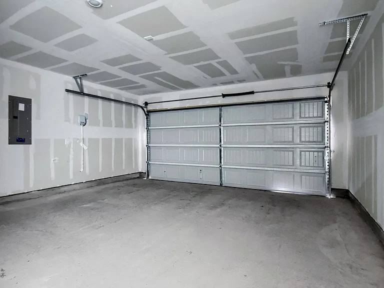 402 Harvest St — Photo 29
