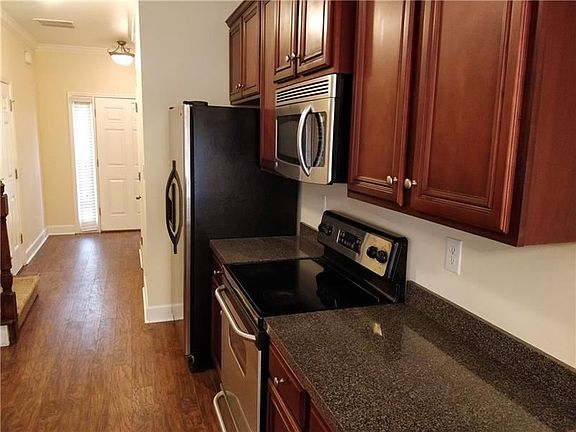 4th image of 3281 Open Fields Dr