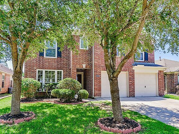 2nd image of 3289 Gladewater Ln