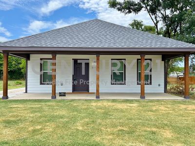 1315 E Leuda St, Fort Worth, TX, 76104