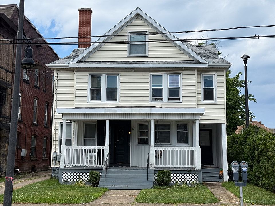 1st image of 226 W 8th St