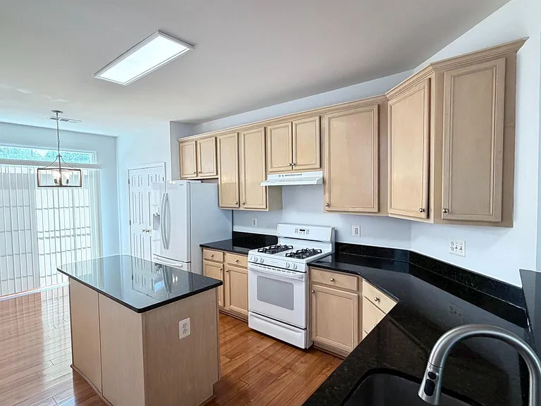 20965 Kittanning Ln — Photo 13