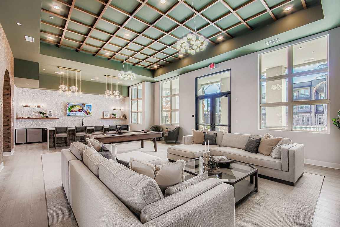 Garrett Mesa Clubhouse