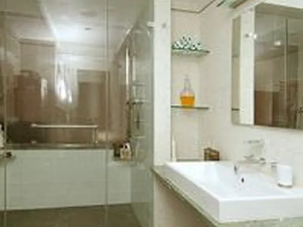 465 West 23rd Street image 1 of 10