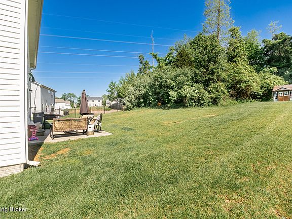 4th image of 3923 Creek Meadow Dr