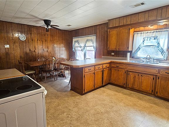 3rd image of 1321 Buttermilk Rd