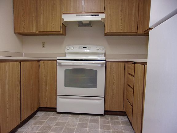 3rd image of 7216 NE 142nd St APT M201