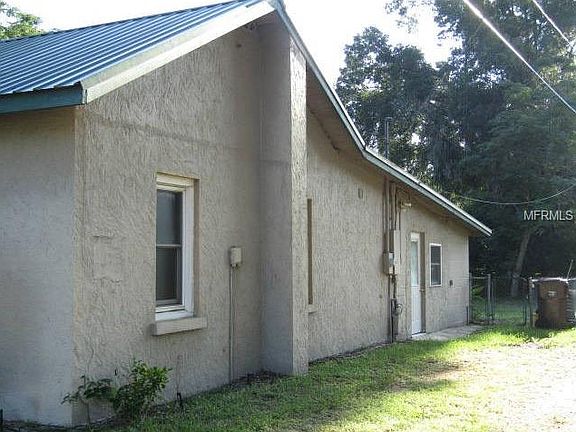 4th image of 1 Suwanee Ave S