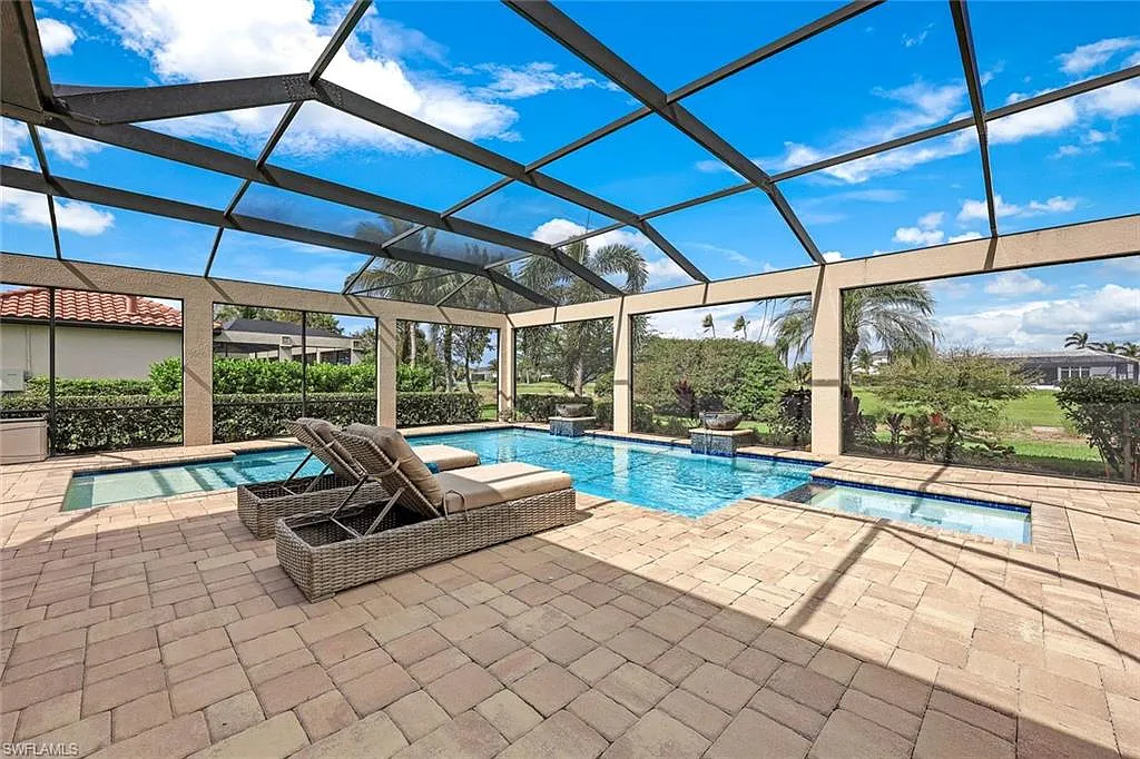 4 bed, 5.0 bath, 3542 sqft, $30,000 — Photo 2