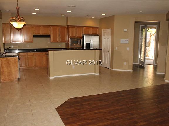 4th image of 10231 Early Morning Ave #0