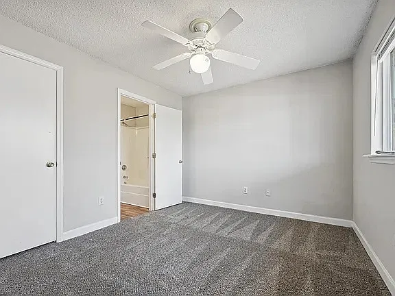 4 bed, 1208 sqft, $1,599 — Photo 2
