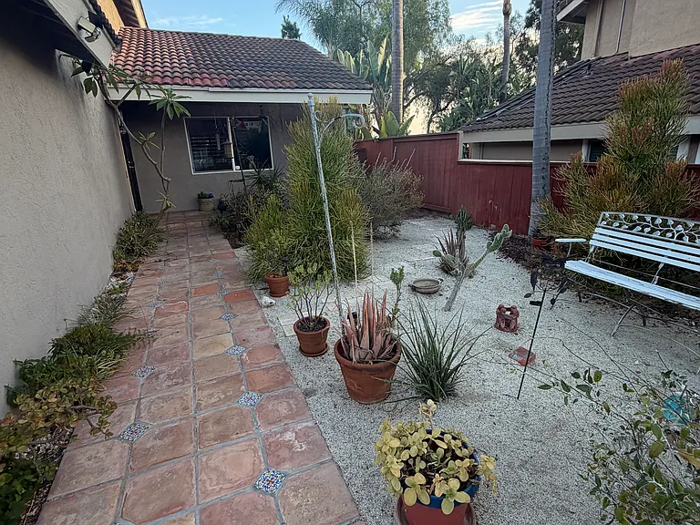 9165 Meadowrun Pl — Photo 39