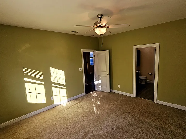 284 SW Southwest Plantation Dr — Photo 15