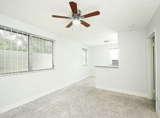 380 SW 4th St APT 9, Miami, FL 33130