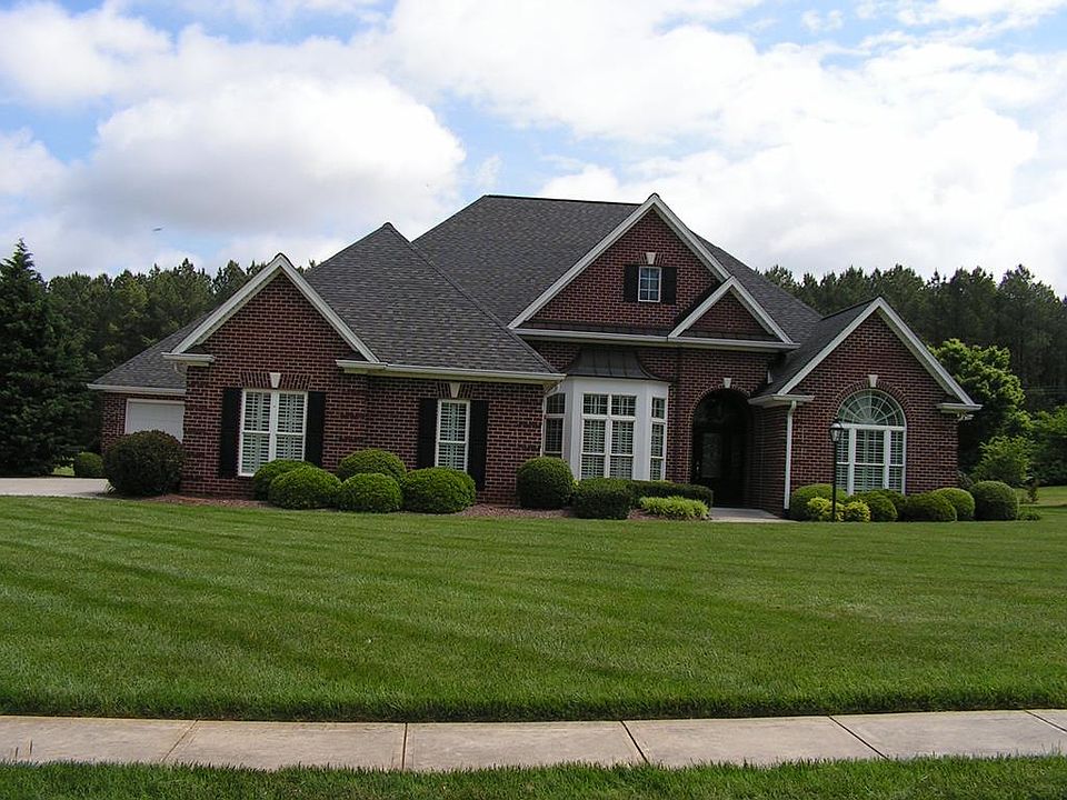 1st image of 112 Kendallwood Dr