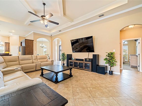 5th image of 7514 E Lake Dr