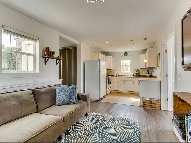 4531 13th Ave S #C — Photo 3