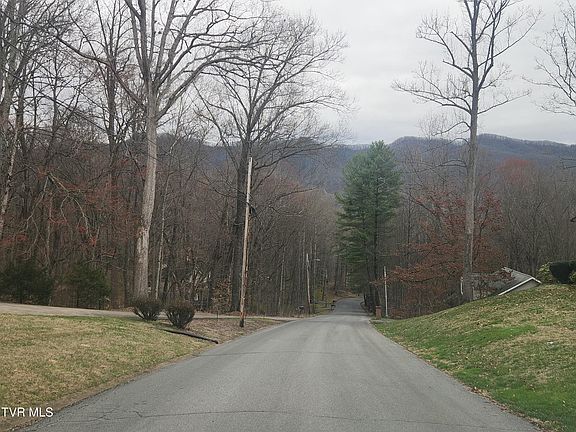 5th image of 2201 Nantucket Rd